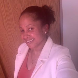 Meet your Posher, Olivene